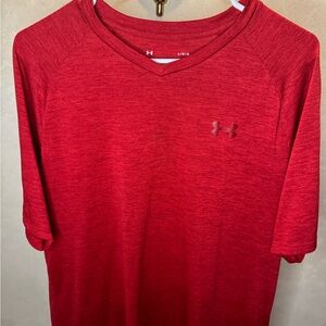 Under Armour Men’s Red Heather V-Neck Performance Tee